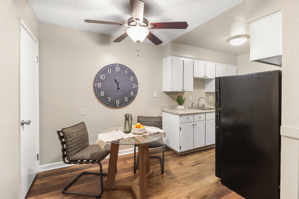  Rent an apartment today and make this Interior 11 your new apartment home.